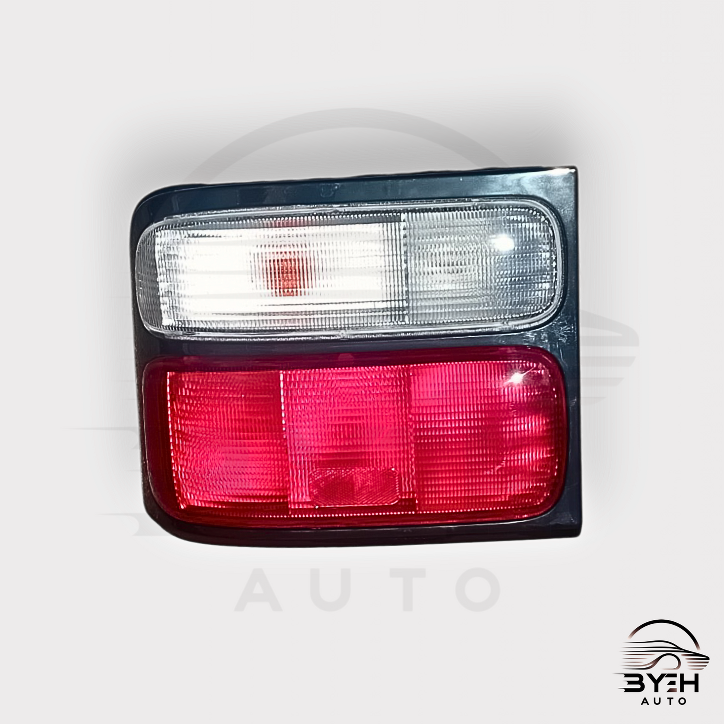 Toyota Coaster B40/B50 Taillamp (1993-2015)