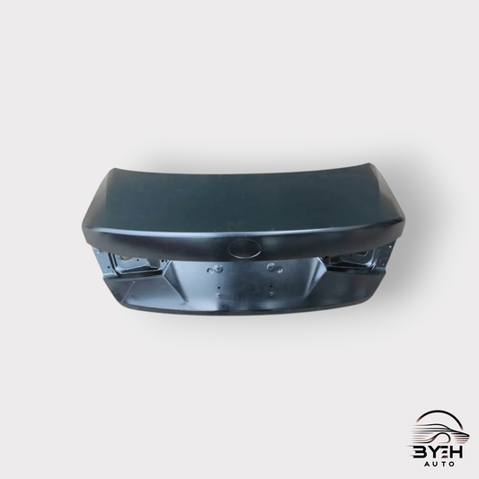 Toyota Crown Athlete S210 (2012-2018) Trunk - BYEH AUTO