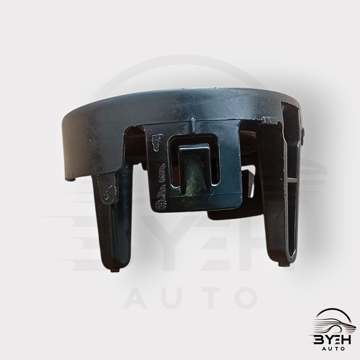 Used Genuine Nissan Front Bumper Cover Finisher (62050-CY000)