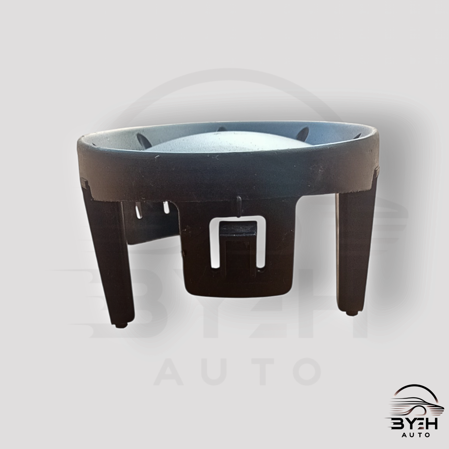 Used Genuine Nissan Front Bumper Cover Finisher (62050-CY000)