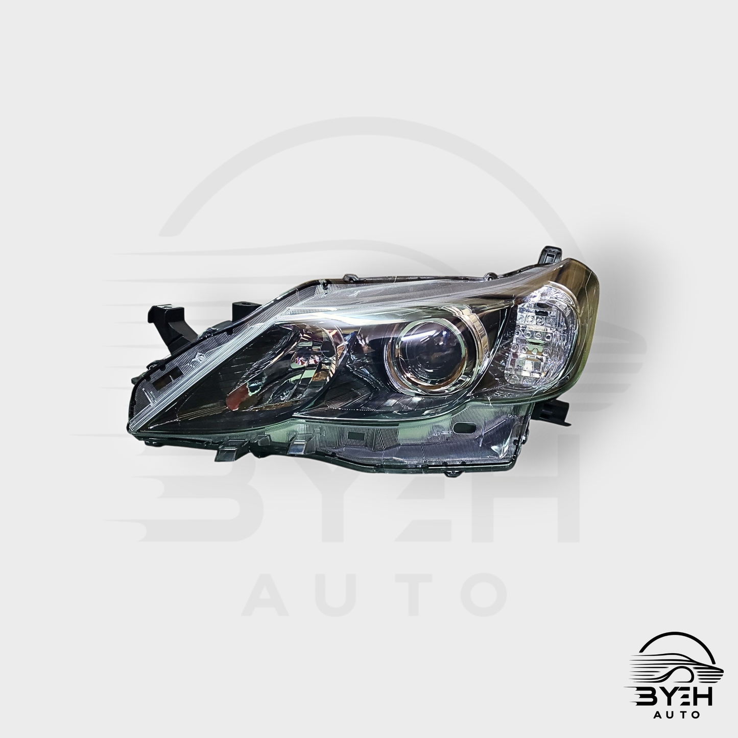 2010–2012 Toyota Mark X Headlight (Dark Background) – GRX130