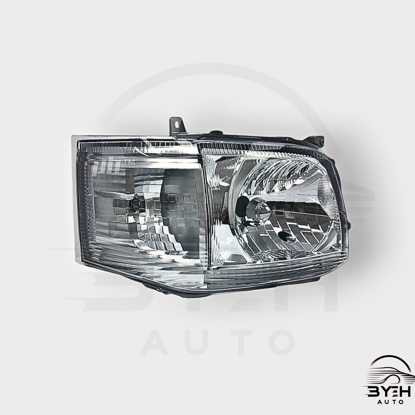 2010-2013 Toyota Hiace H200 Headlight