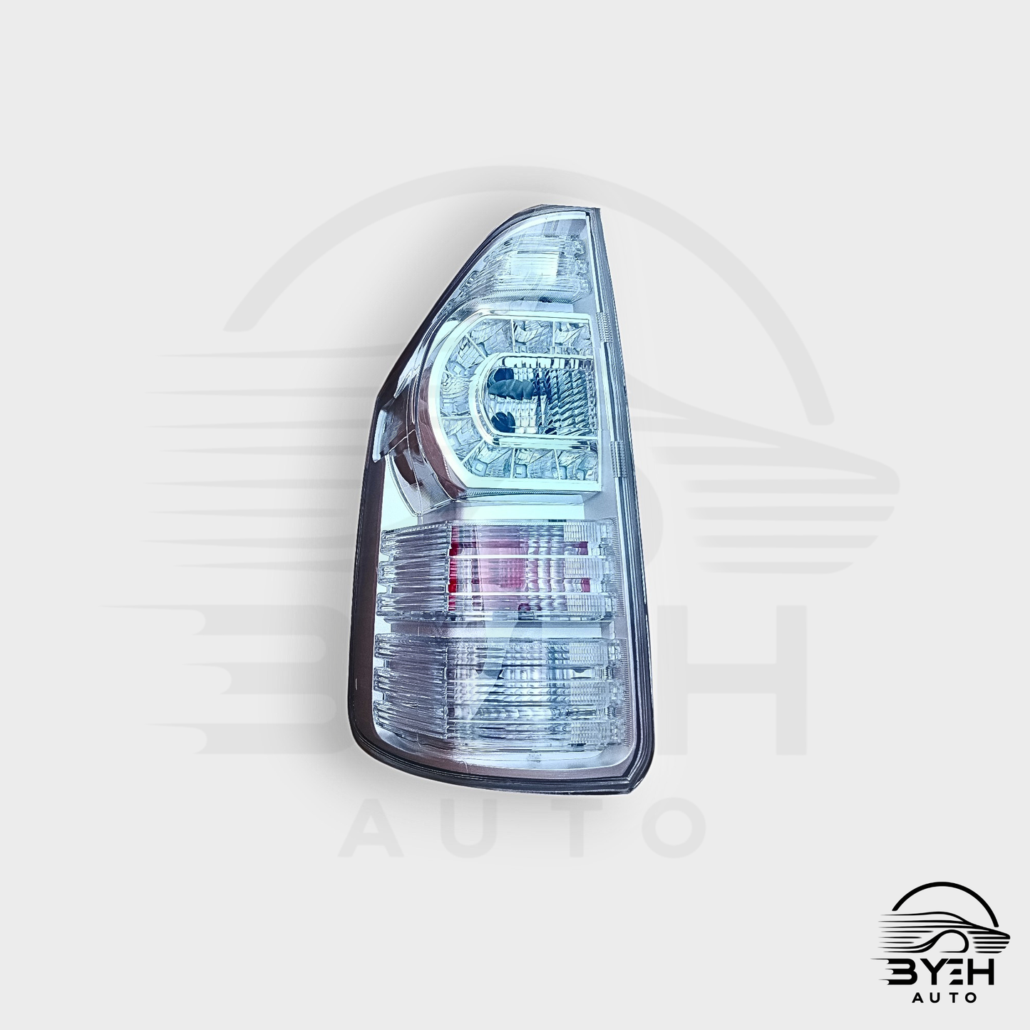 2010–2014 Toyota Voxy Taillight – ZRR70W