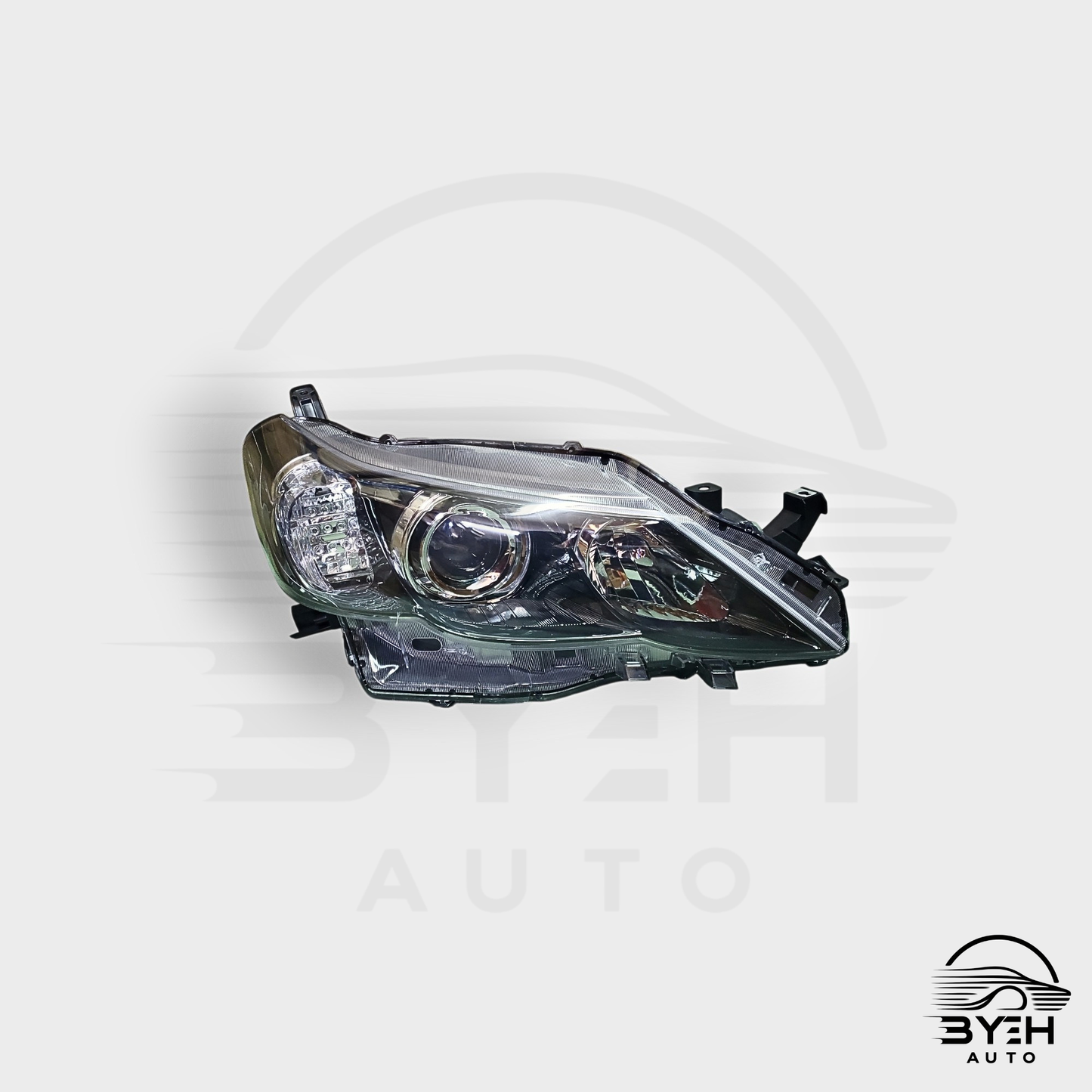 2010–2012 Toyota Mark X Headlight (Dark Background) – GRX130