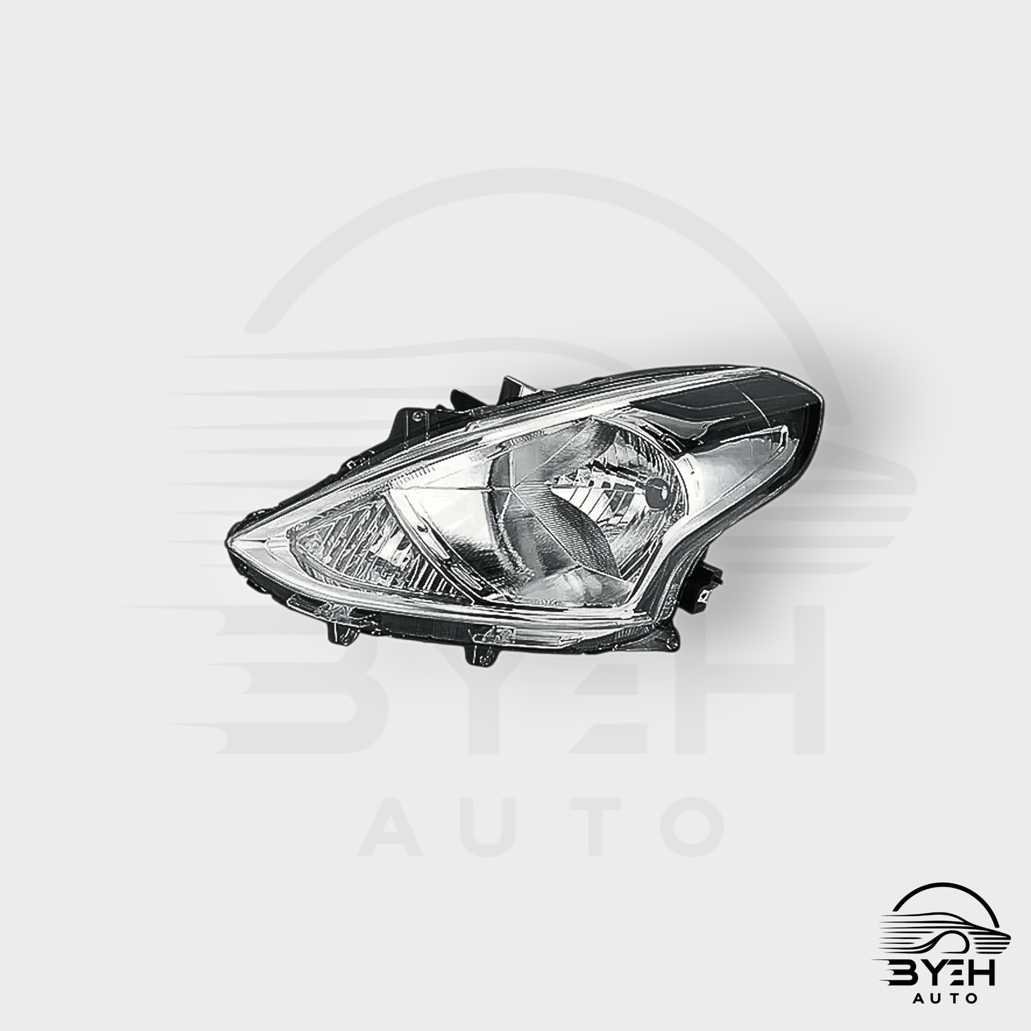 Nissan Latio Headlamp DBA-N17 2015 - 2020
