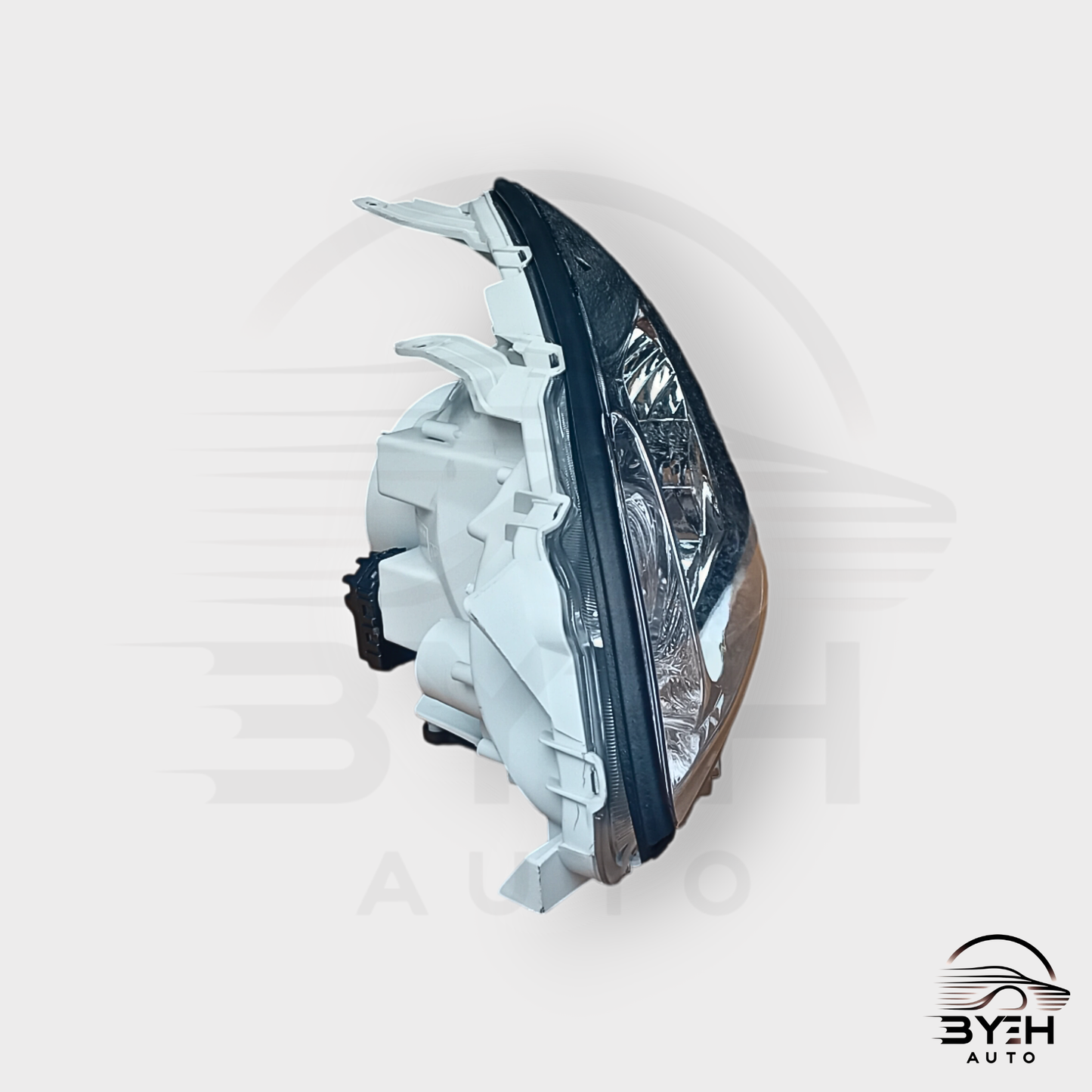 Toyota Premio (2001-2007) Headlight ZZT245